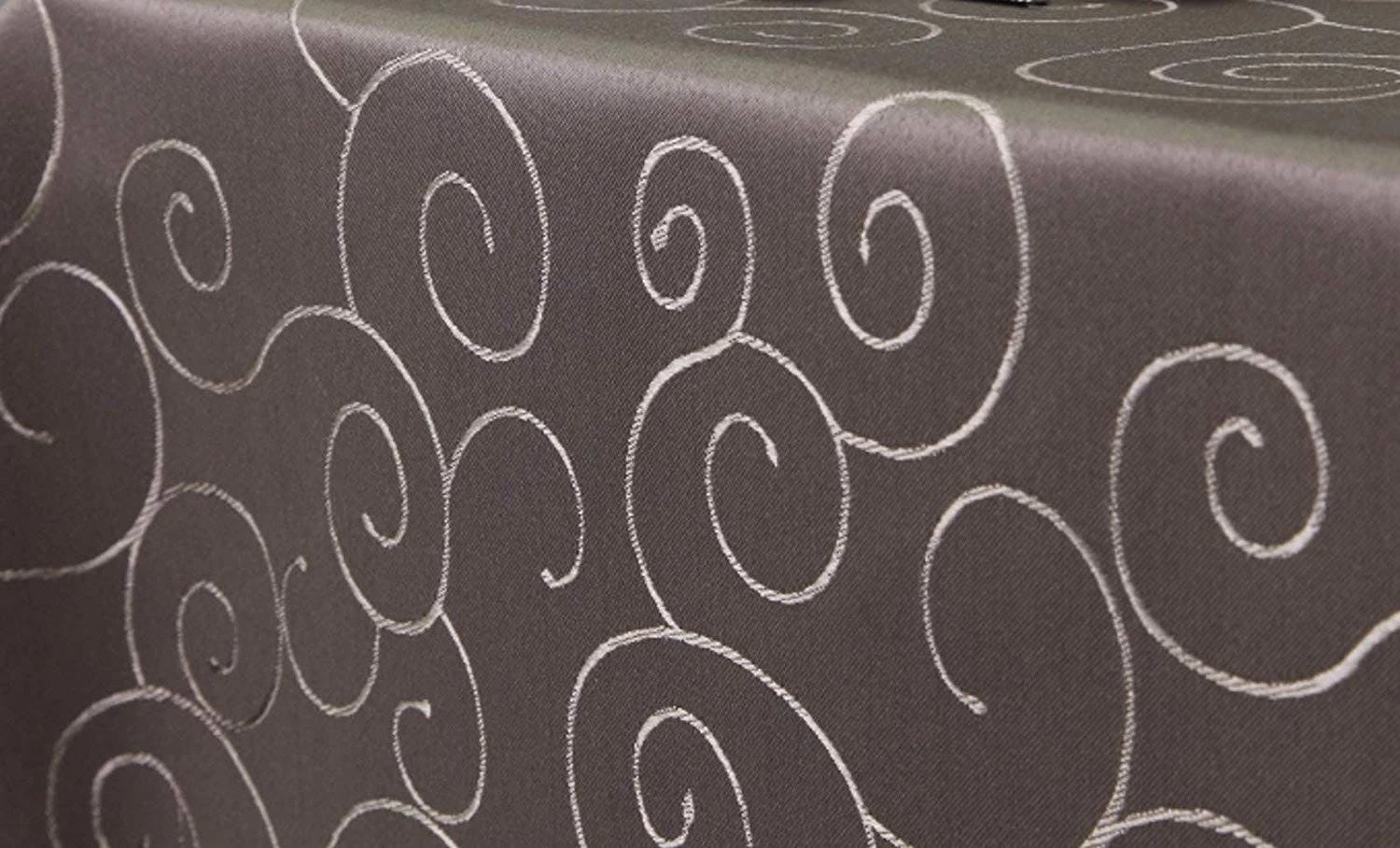 Null First-Tex, Ornament Damast Tischdecke, 130x220 Cm, Oval, Hellgrün, Pflegeleicht, Hochwertig, Bügelarm, Schnelltrocknend 4 Null First-Tex, Ornament Damast Tischdecke, 130x220 Cm, Oval, Hellgrün, Pflegeleicht, Hochwertig, Bügelarm, Schnelltrocknend – Bild 4